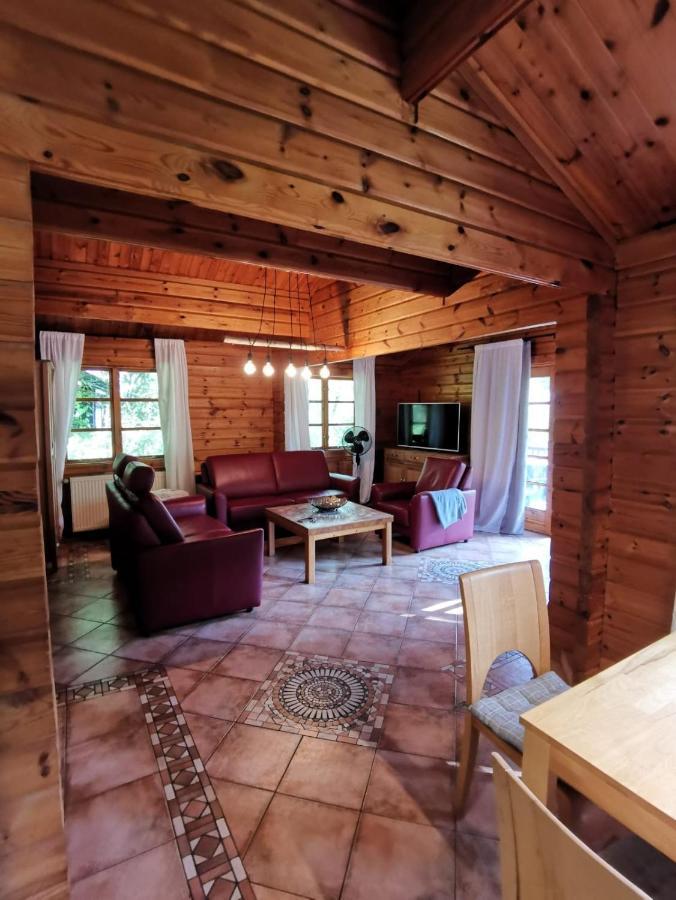 Blockhaus Am Twistesee Mit 3 Schlafzimmern Bad Arolsen Exterior foto